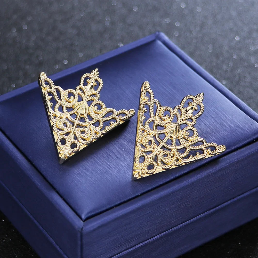 Gothic Vintage Collar Brooch β Triangle Pin for Shirt | Hollow Metal Decorative Jewelry | Free Shipping