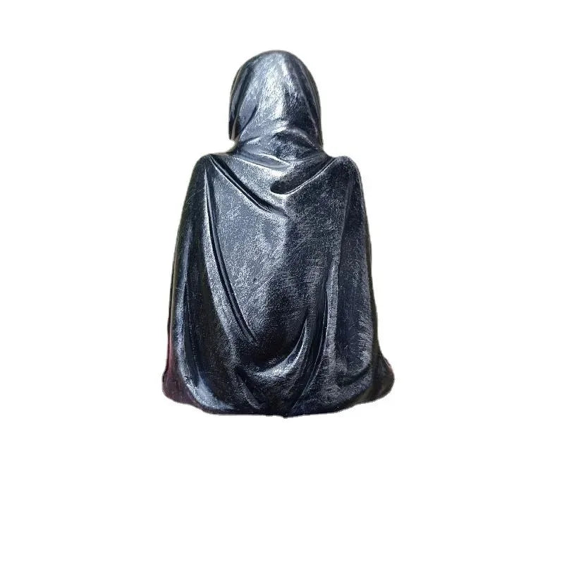 Gothic Dark Cloaked Figurine β Mysterious Black Robe Night Walker Resin Statue | Grim Reaper-Inspired Desktop Ornament, Spooky Halloween Home Decor