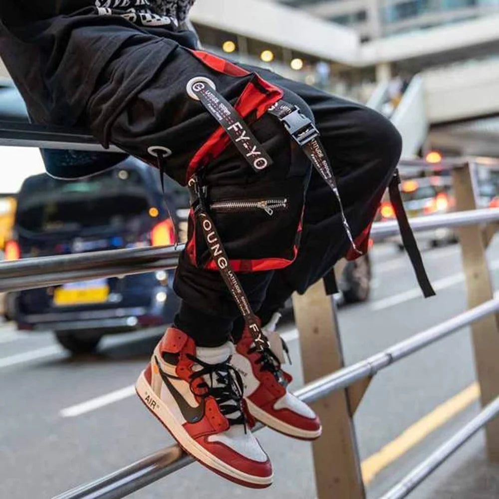Men's Techwear Cargo Joggers – Streetwear Sweatpants with Contrast Pockets & Straps, Hip Hop Casual Trousers
