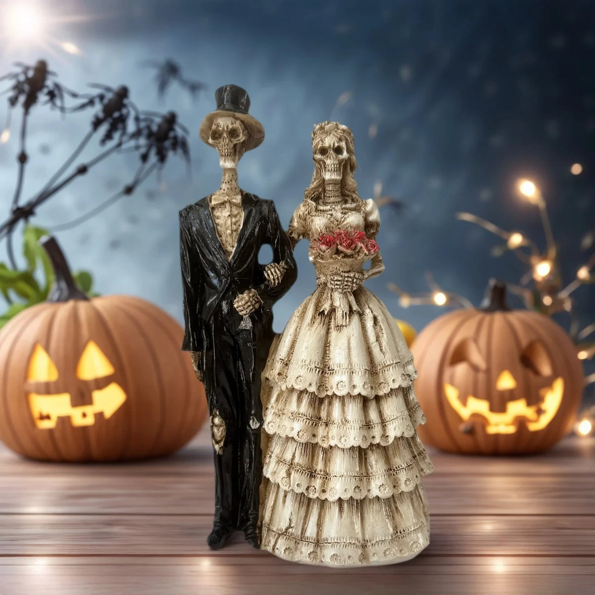 Gothic Skeleton Couple Figurine – Romantic Skull Lovers Statue | Wedding Gift, Gothic Home Decor, Halloween Ornament for Alternative Couples